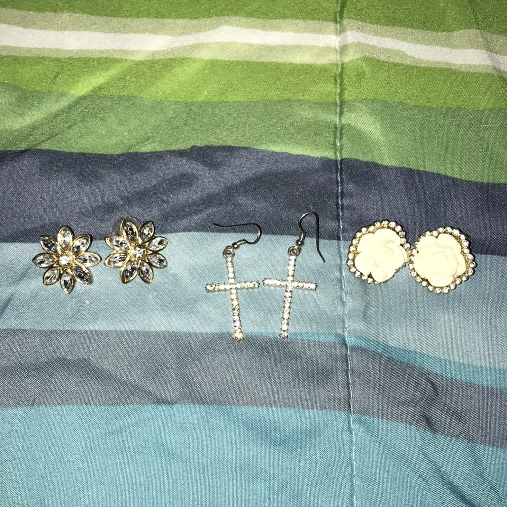 Jewelry - Picture 6 of 6